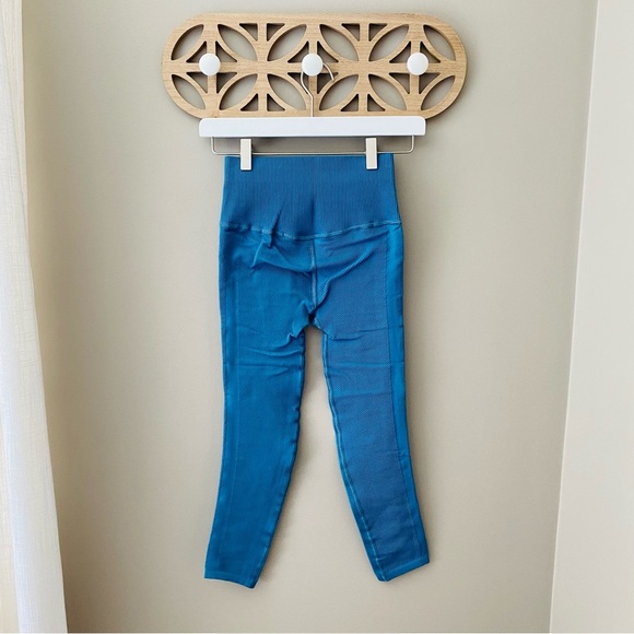Free People Seamless High Waisted Leggings Blue Sz XS - Picture 4 of 7